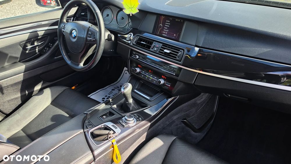 BMW Seria 5 520d Edition Fleet - 12