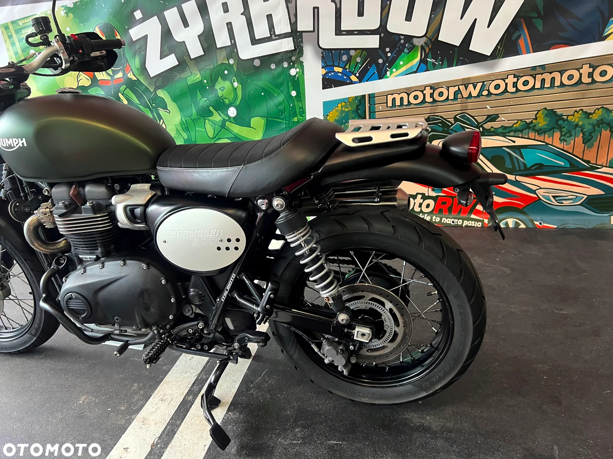 Triumph Scrambler - 17