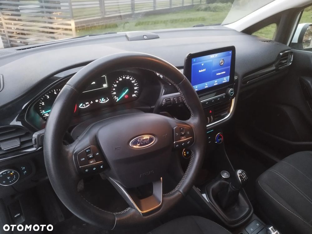 Ford Fiesta - 19