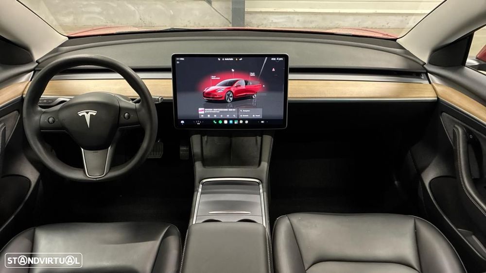 Tesla Model 3 Standard RWD Plus — fotografia 9