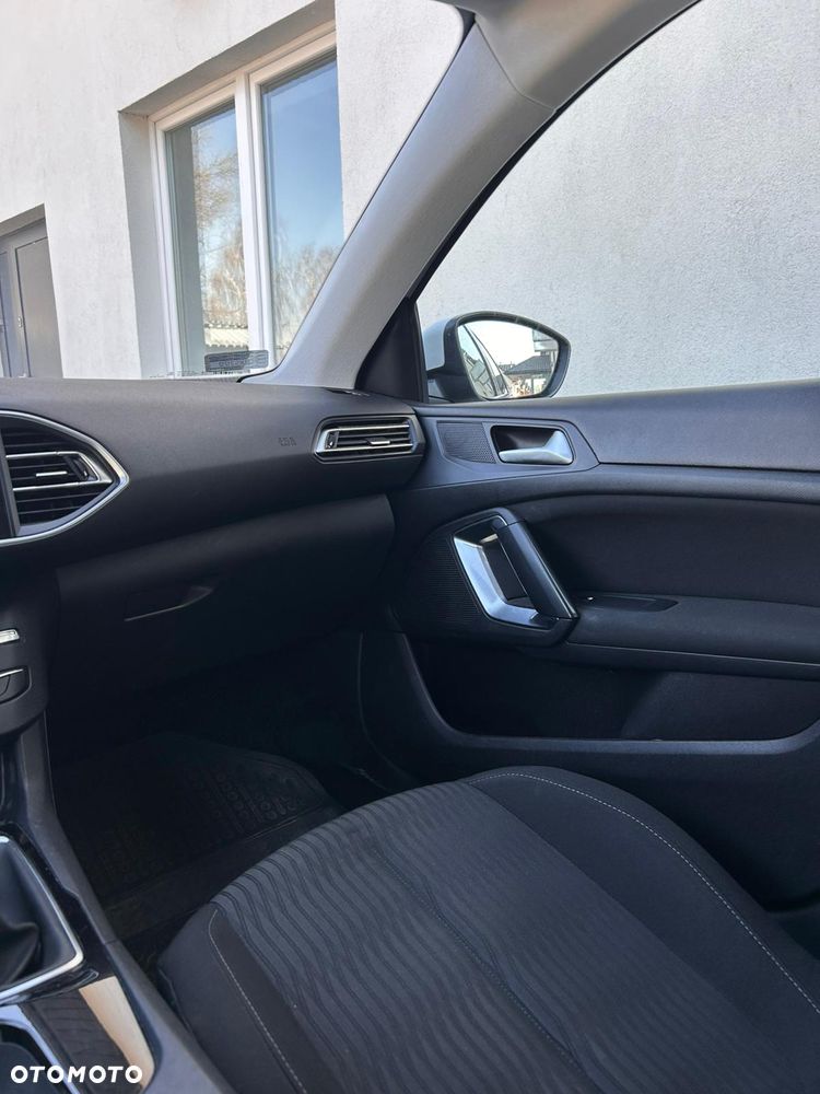 Peugeot 308 1.6 BlueHDi Active S&S - 22