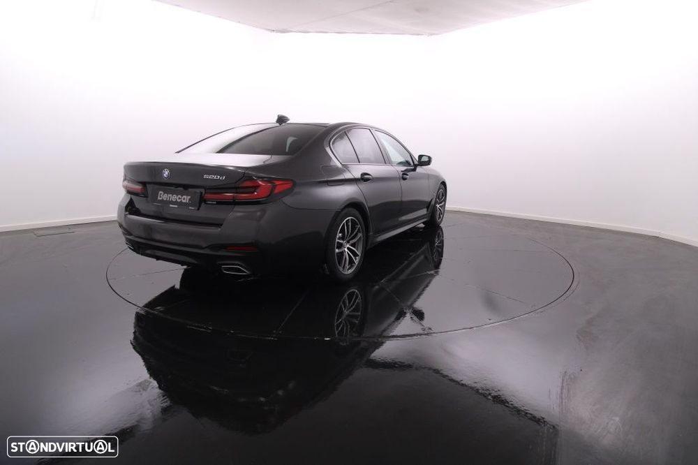 BMW 520 d Pack M Auto - 7
