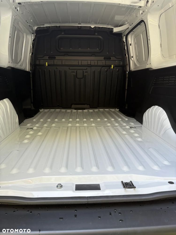 Toyota Proace City Verso 1.5 D-4D Combi - 17