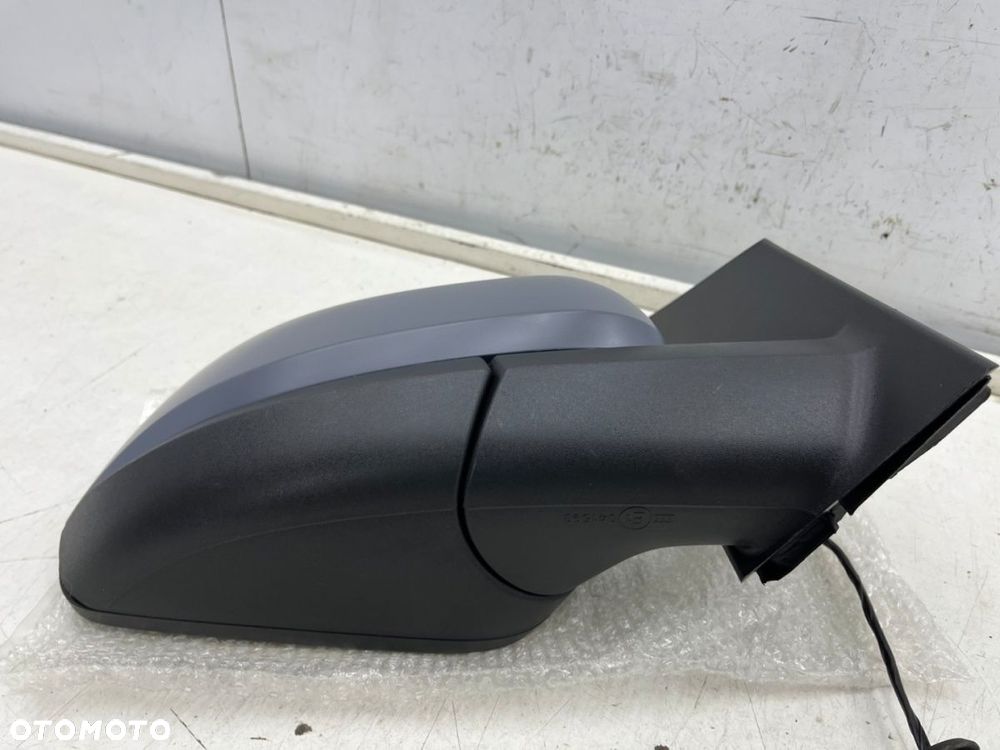 Lusterko VW Caddy 4 IV 2k7 Connect MK3 20r.- PRAWE elektryczne składane podgrzewane 5 pin EU - 8