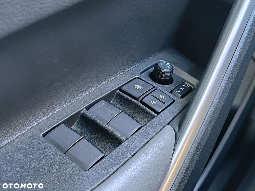 Toyota Corolla Cross 2.0 Hybrid Style - 23