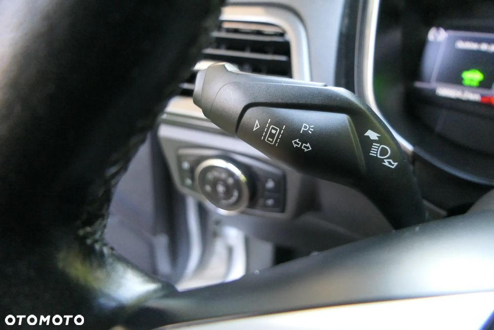 Ford Mondeo 2.0 Ti-VCT Titanium - 24