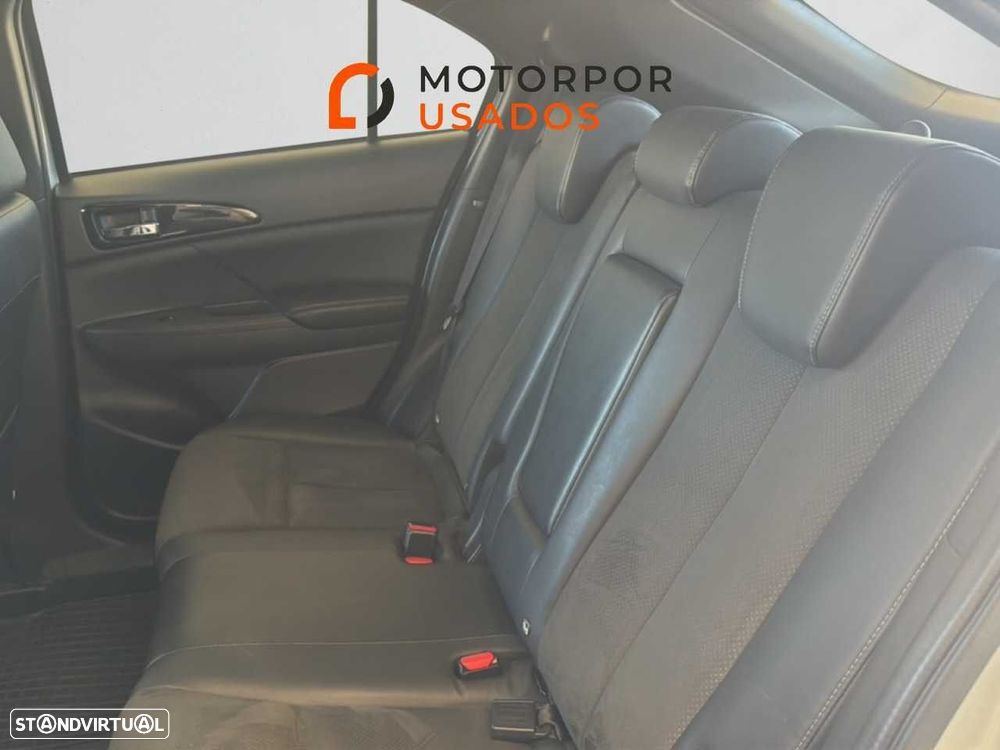 Mitsubishi Eclipse Cross 2.4 PHEV Black Edition - 10