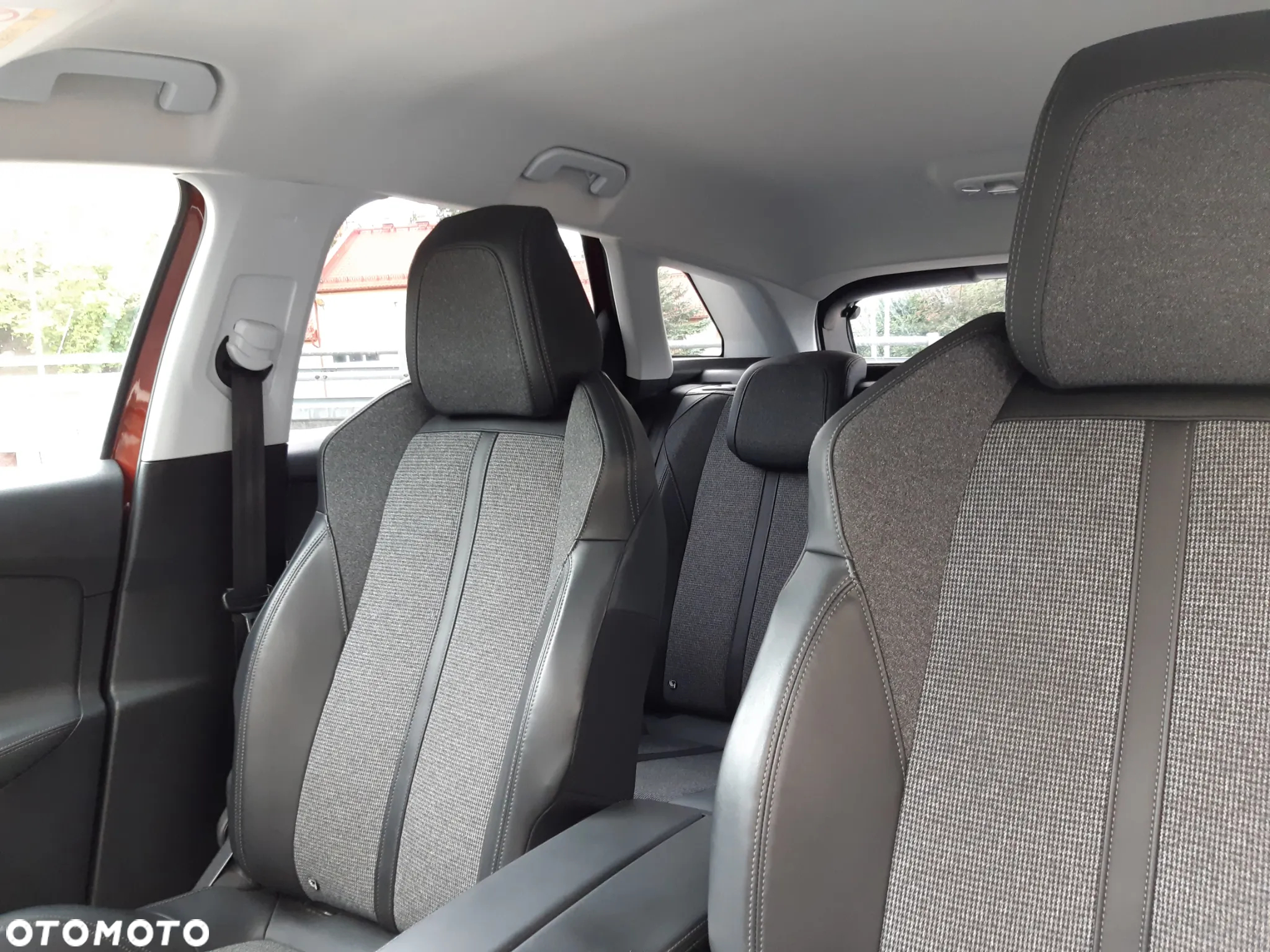 Peugeot 3008 1.2 PureTech Allure - 13