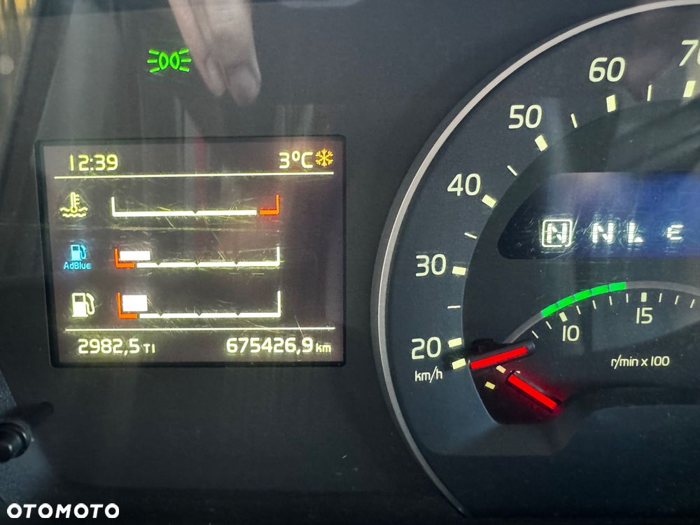 Volvo FH 500 Euro 6 // Przód i tył na poduszce // Serwisowany - 20