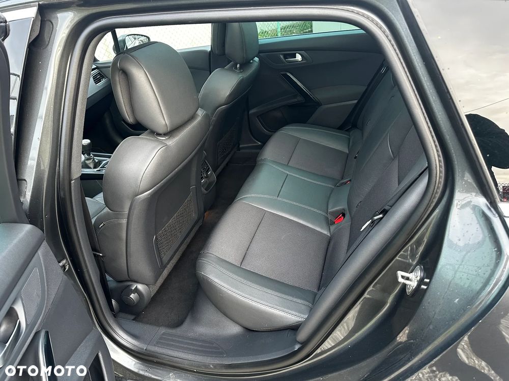Peugeot 508 1.6 e-THP Allure S&S - 8