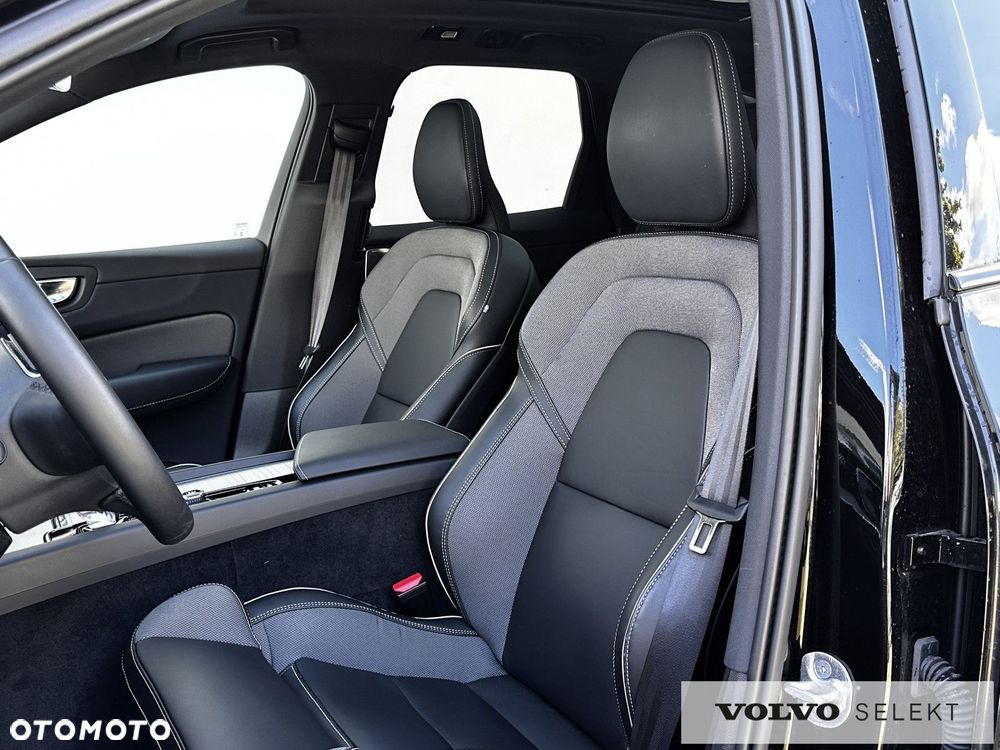 Volvo XC 60 - 26