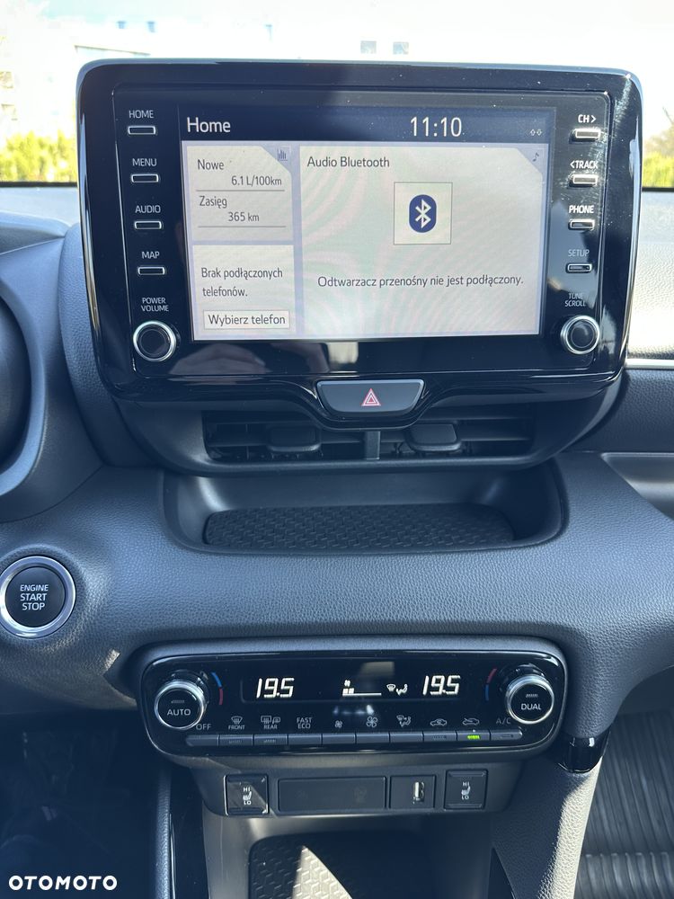 Toyota Yaris 1.5 Selection Style - 17