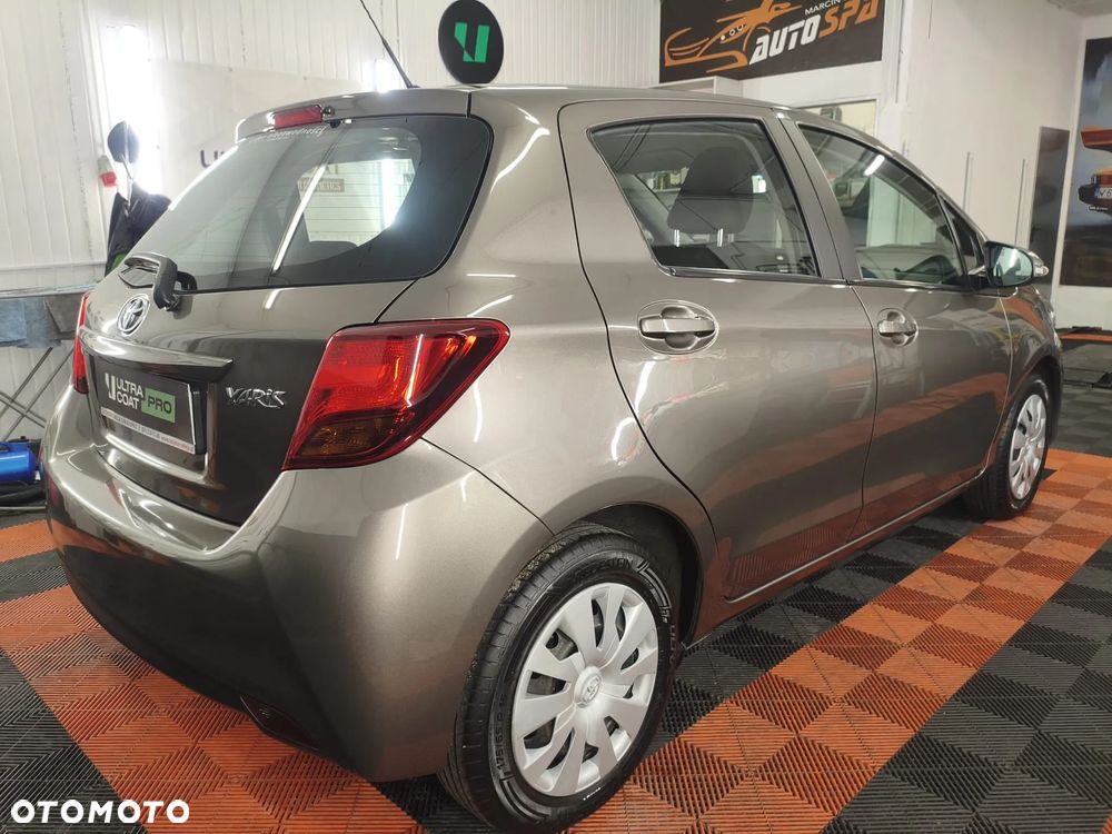 Toyota Yaris 1.33 Selection Passion - 3