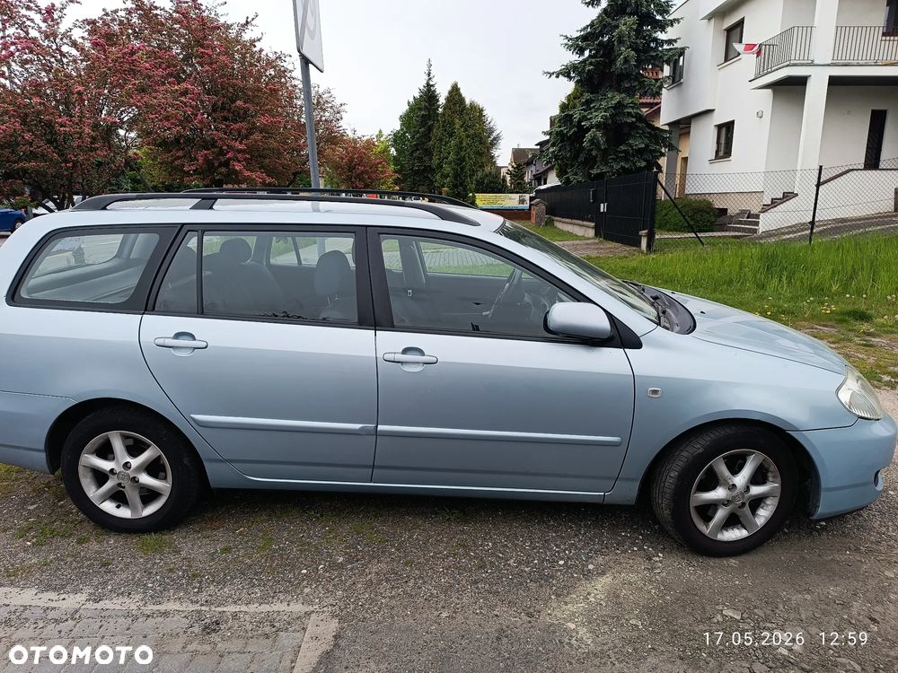 Toyota Corolla 2.0 D-4D Sol - 1