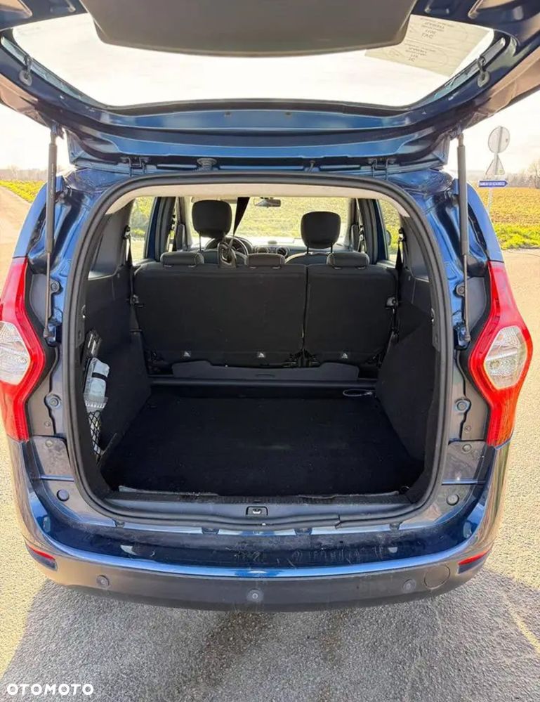 Dacia Lodgy 1.6 SCe Laureate S&S - 6