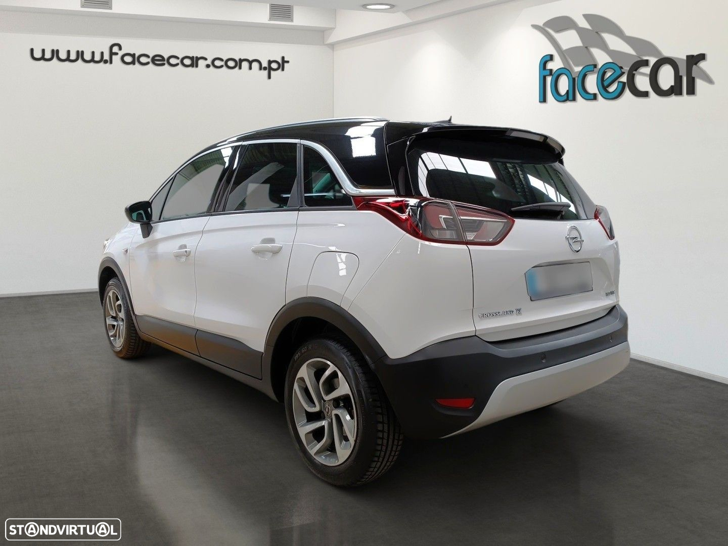 Opel Crossland X 1.2 T Business Edition - 4