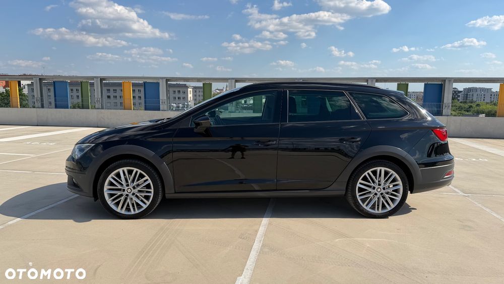 Seat Leon 1.8 TSI Start&Stop DSG XCELLENCE - 4