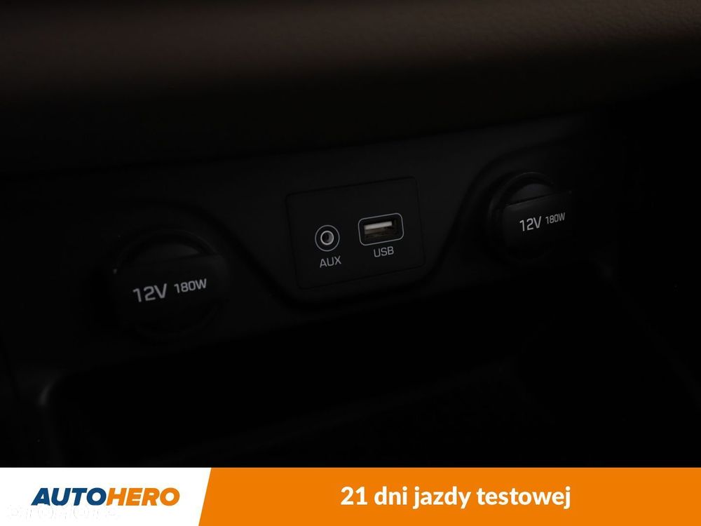Hyundai Tucson 2.0 CRDI Premium 4WD - 24
