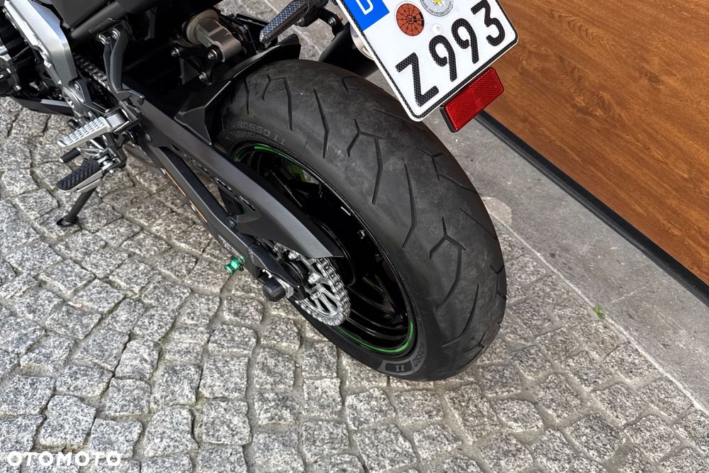 Kawasaki Z 900 - 24