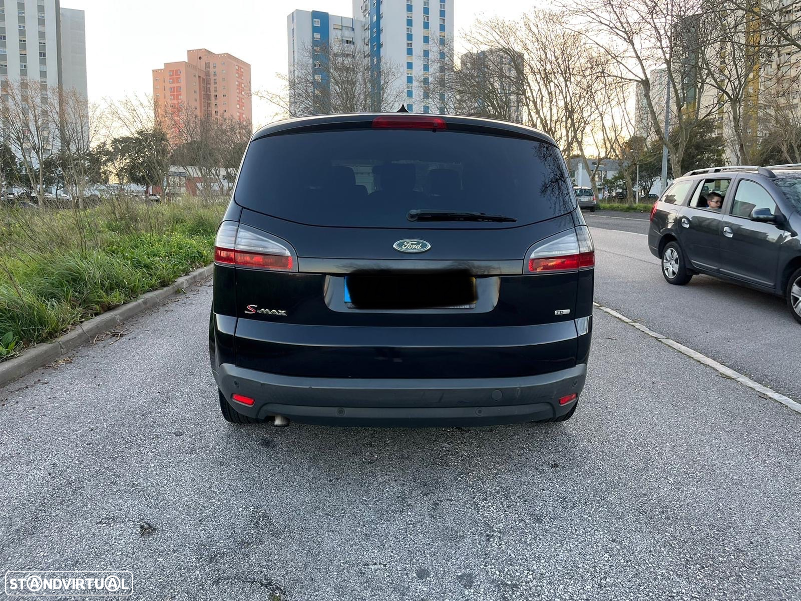 Ford S-Max 2.0 TDCi Titanium 7L - 9