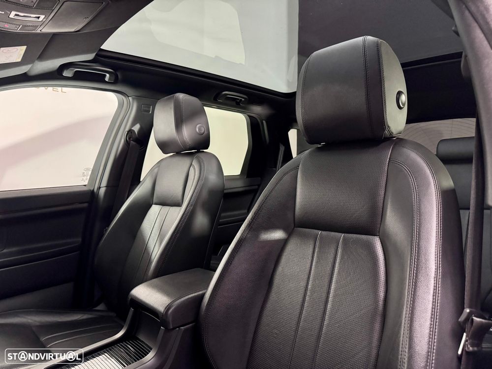 Land Rover Discovery Sport D150 R-Dynamic S - 12