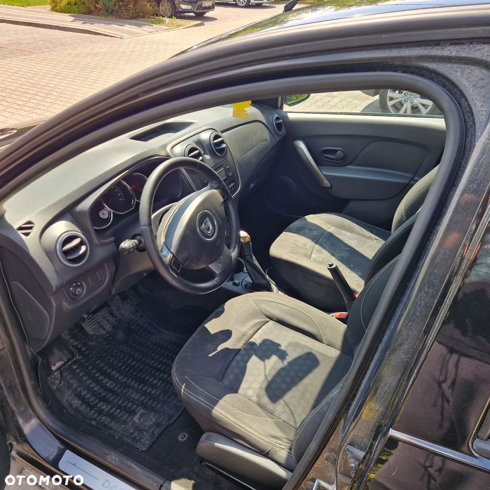 Dacia Logan 1.2 16V Access - 9