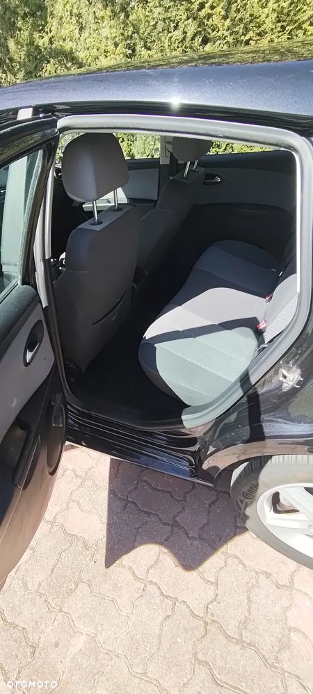 Seat Leon 1.6 TDI DPF E-Ecomotive Reference - 30