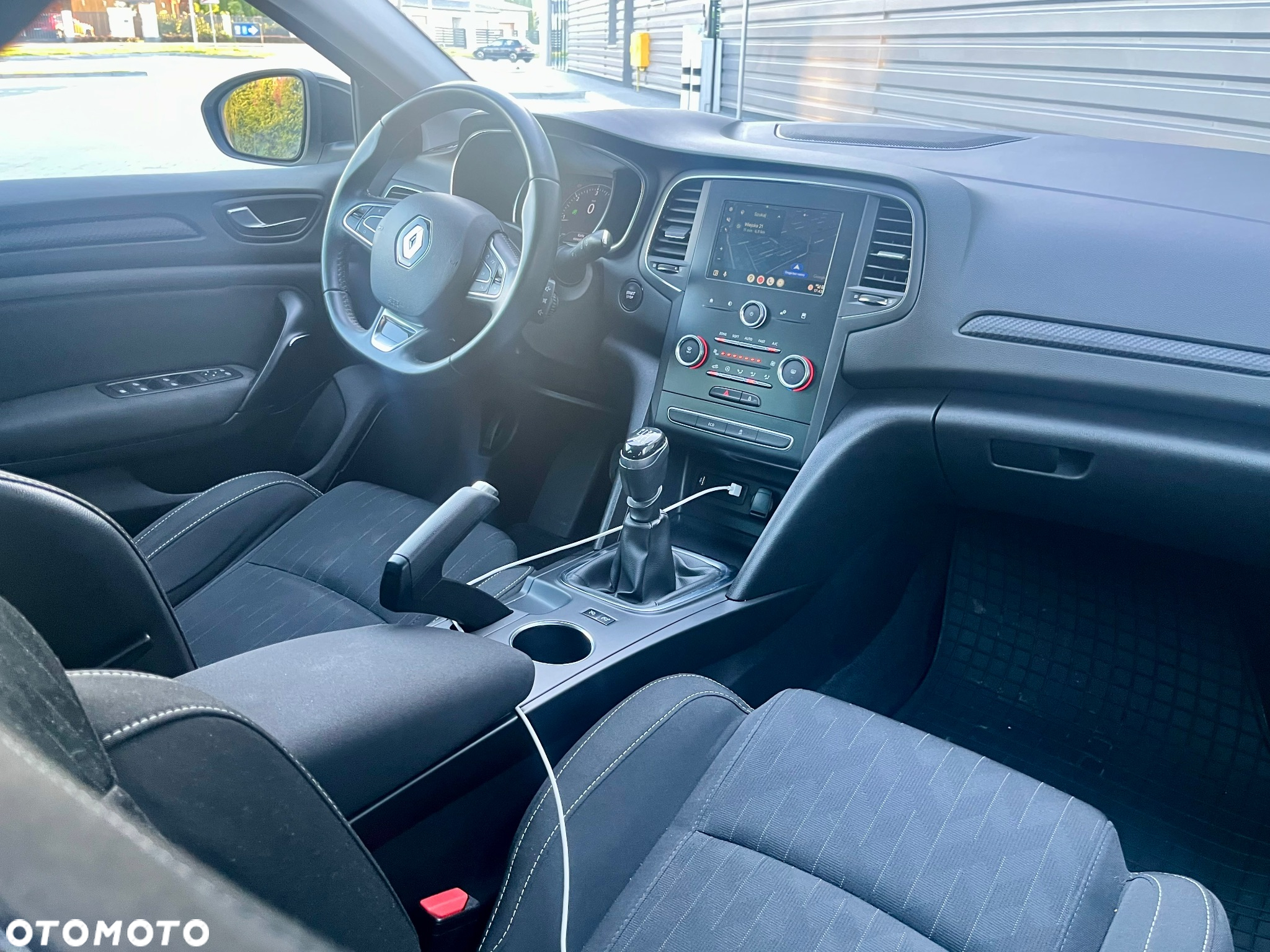 Renault Megane 1.5 Blue dCi Limited - 22