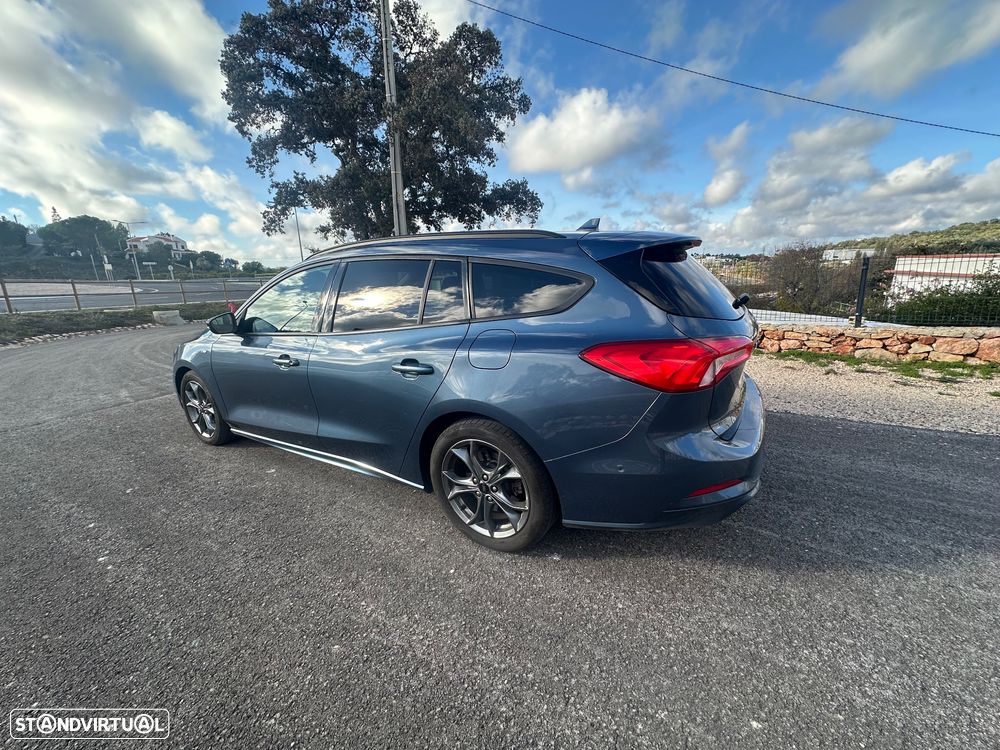 Ford Focus 1.5 TDCi EcoBlue ST-Line - 15