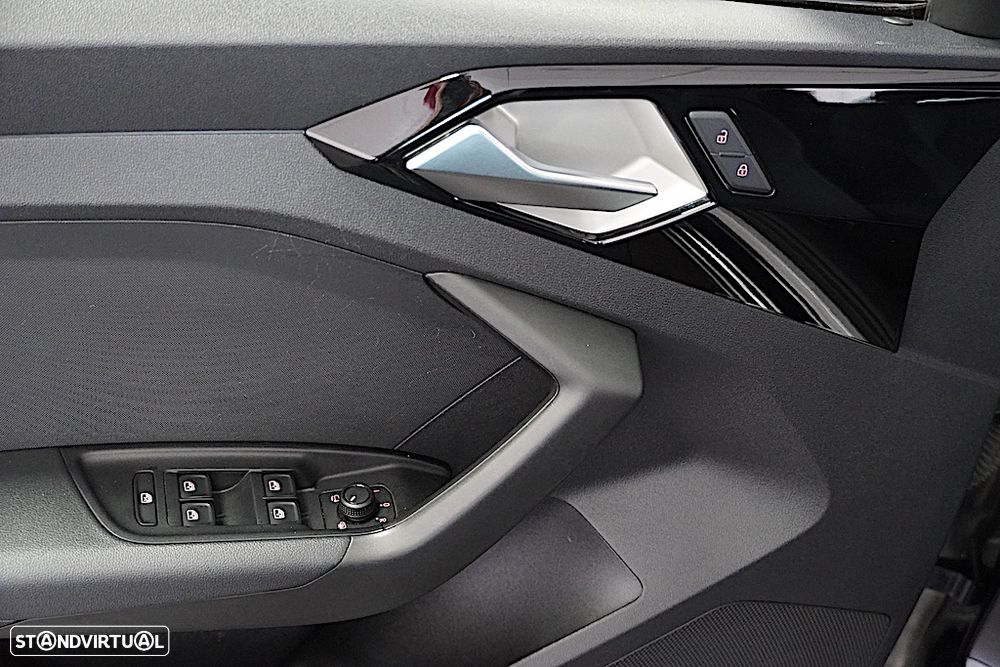 Audi A1 Sportback 35 TFSI S tronic - 18