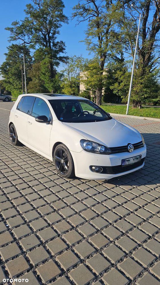 Volkswagen Golf 1.6 TDI Highline - 3