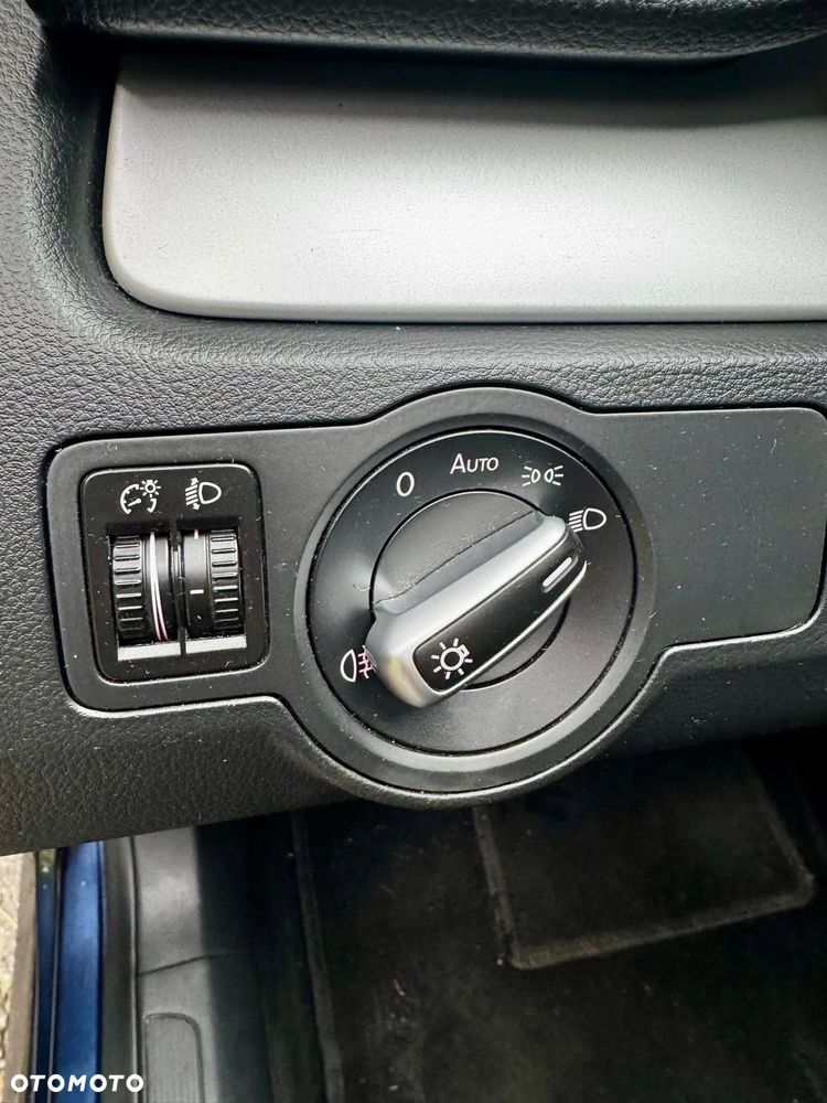 Volkswagen Passat 1.4 TSI BMT Comfortline - 10