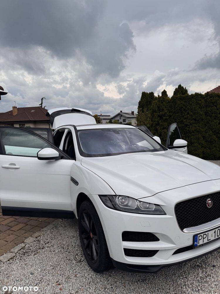 Jaguar F-Pace 2.0 i4D AWD Prestige - 9