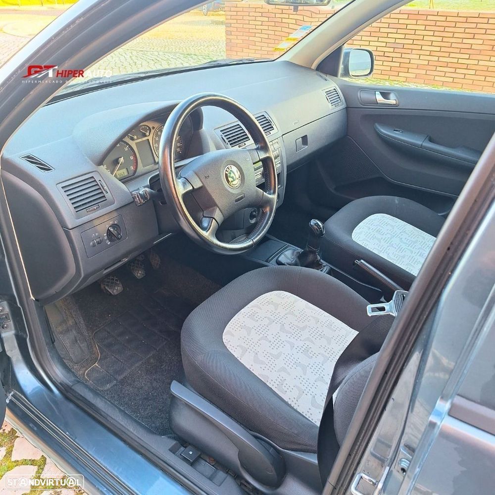 Skoda Fabia Break 1.4 Ambiente - 6