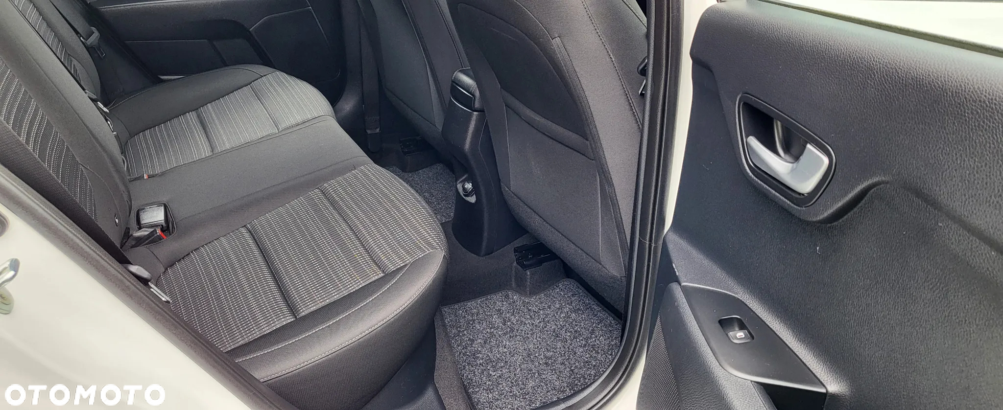 Kia Stonic - 20