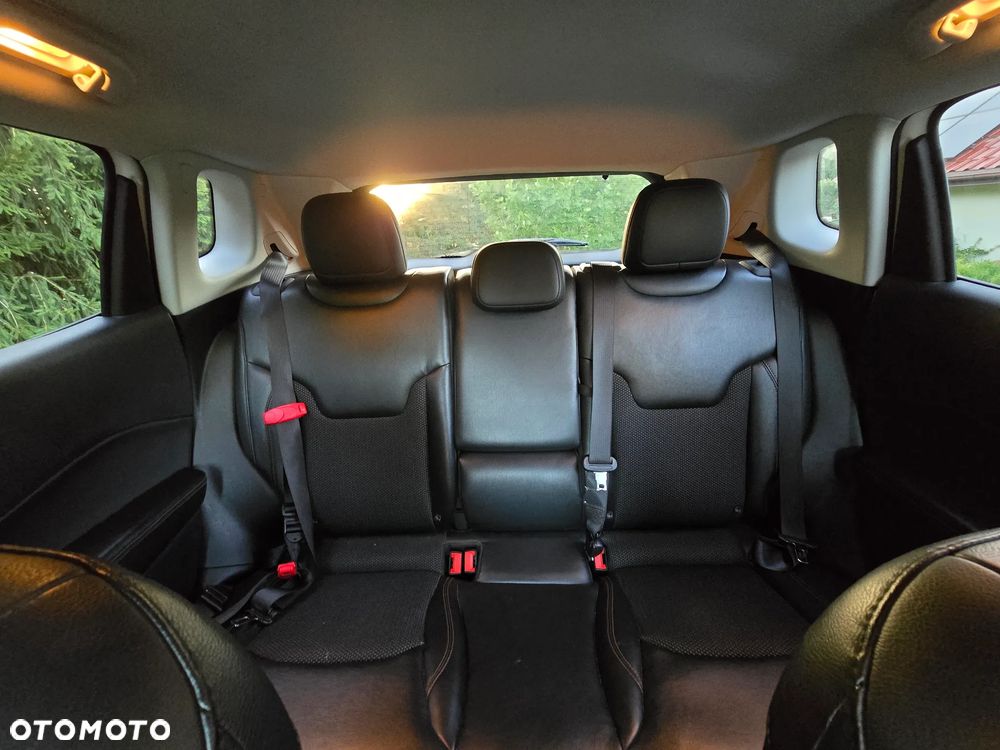 Jeep Compass 1.4 TMair Limited 4WD S&S - 11