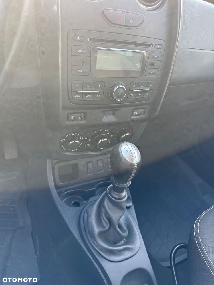 Dacia Duster 1.2 TCe Laureate - 10