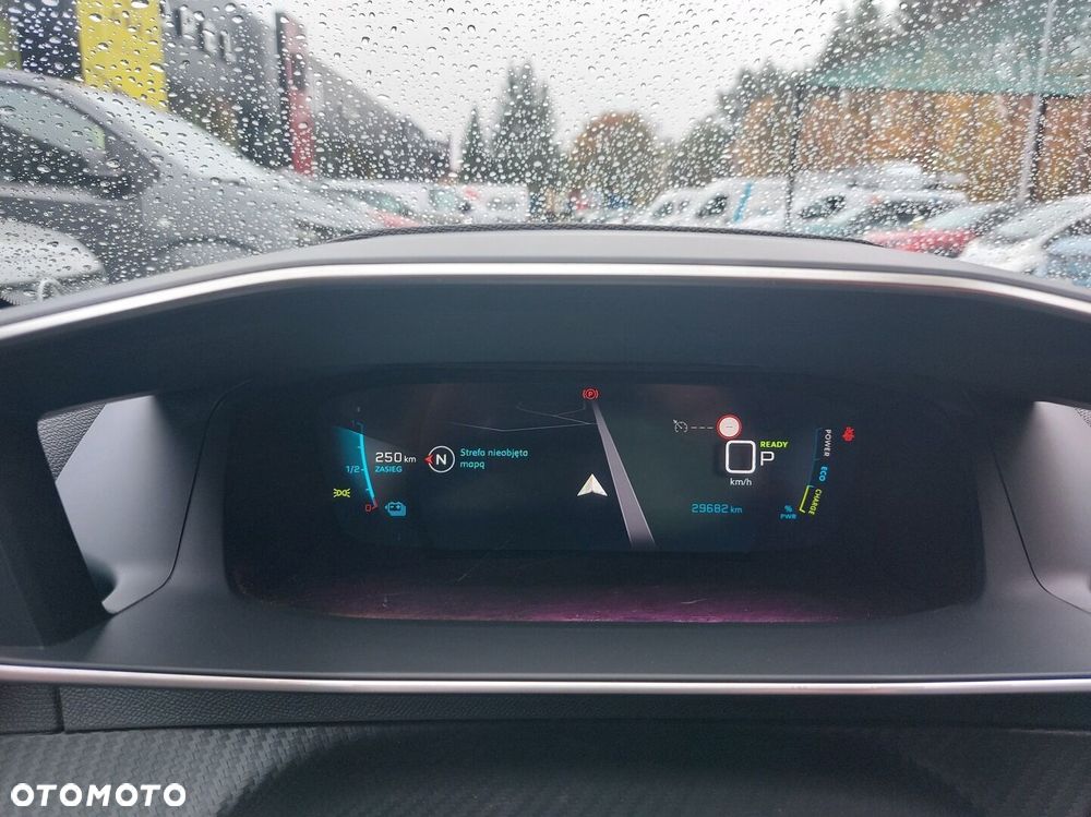 Peugeot 2008 - 18