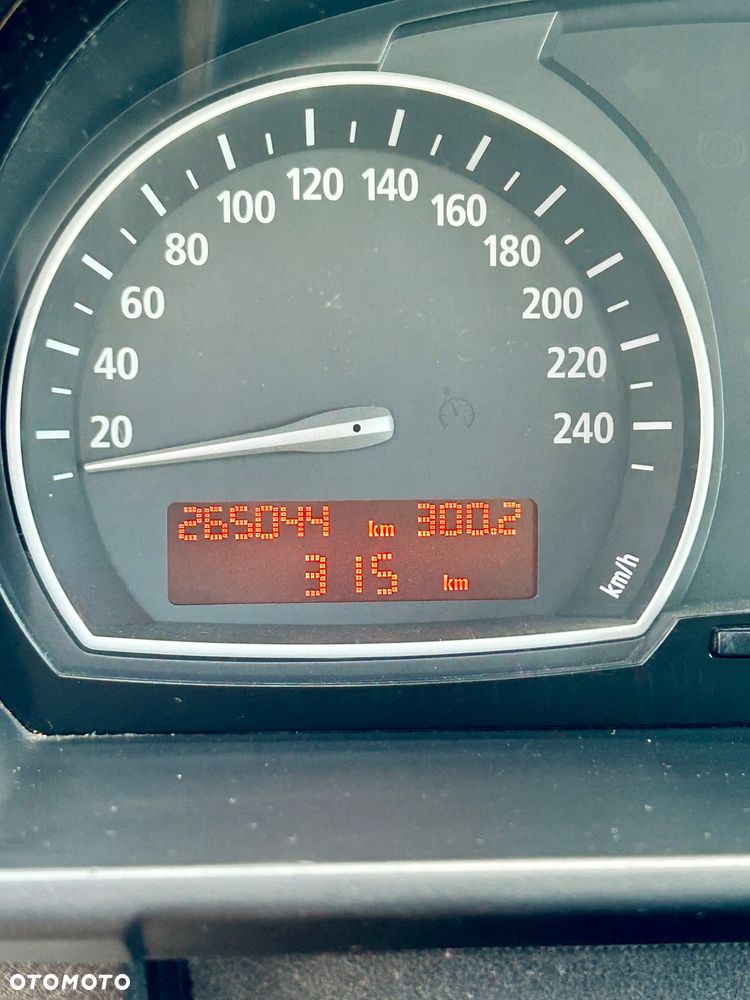BMW X3 2.0d - 23