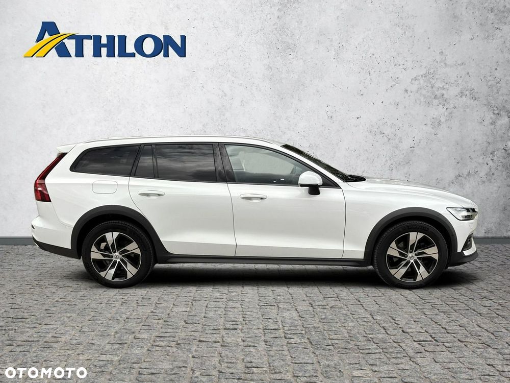Volvo V60 Cross Country Pro B4 D AWD - 6