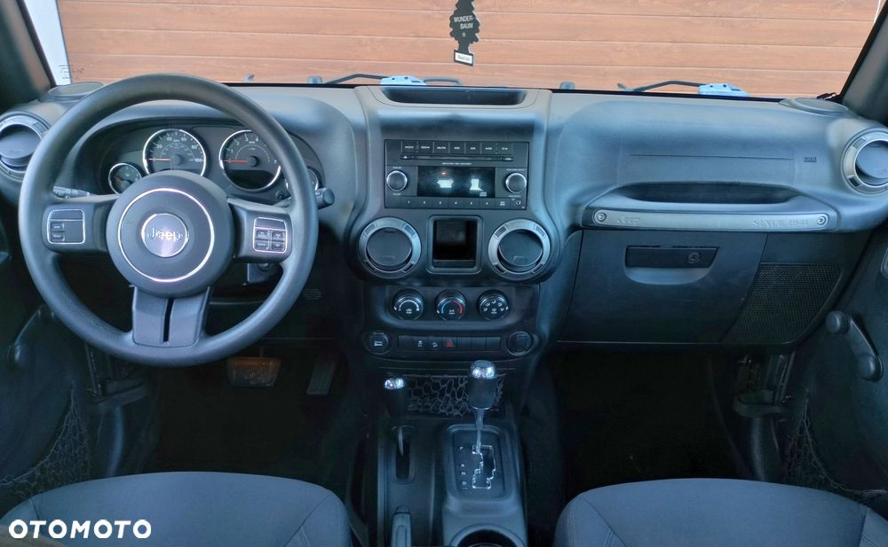 Jeep Wrangler 3.6 Unlim X - 18