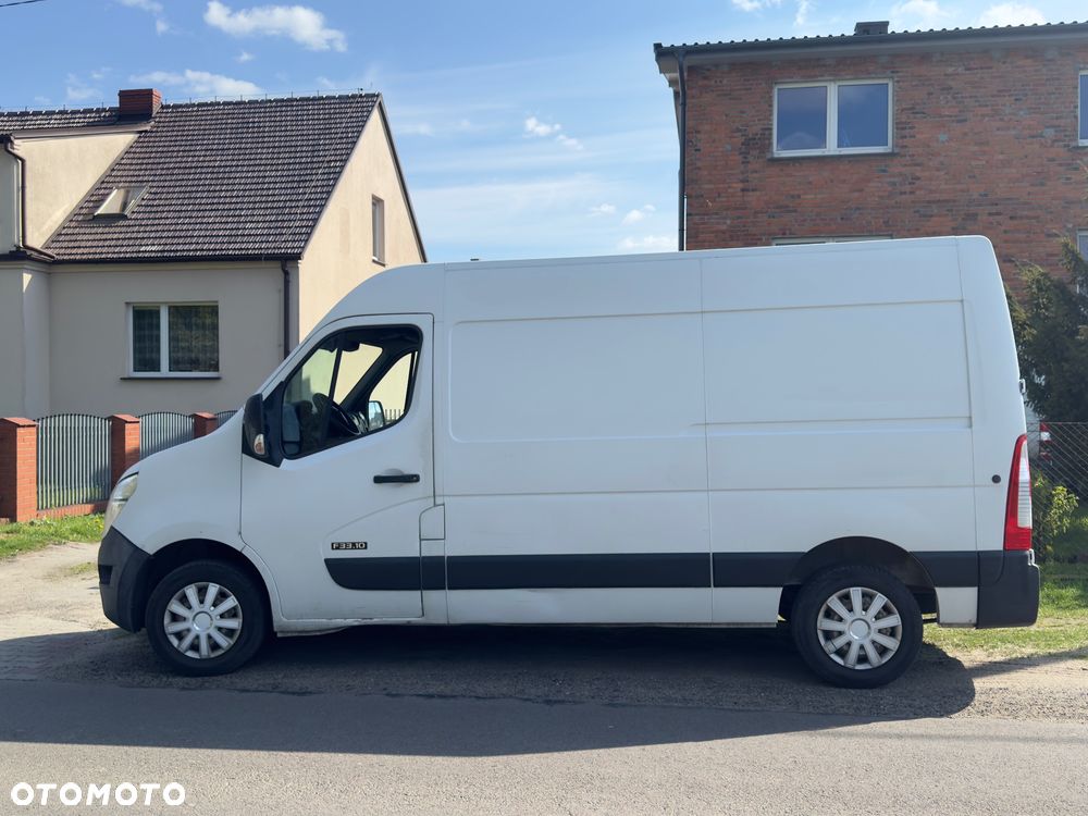 Nissan NV400 - 3