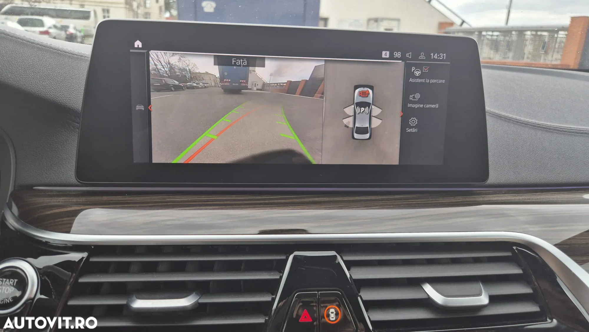 BMW Seria 5 530d xDrive AT MHEV - 16