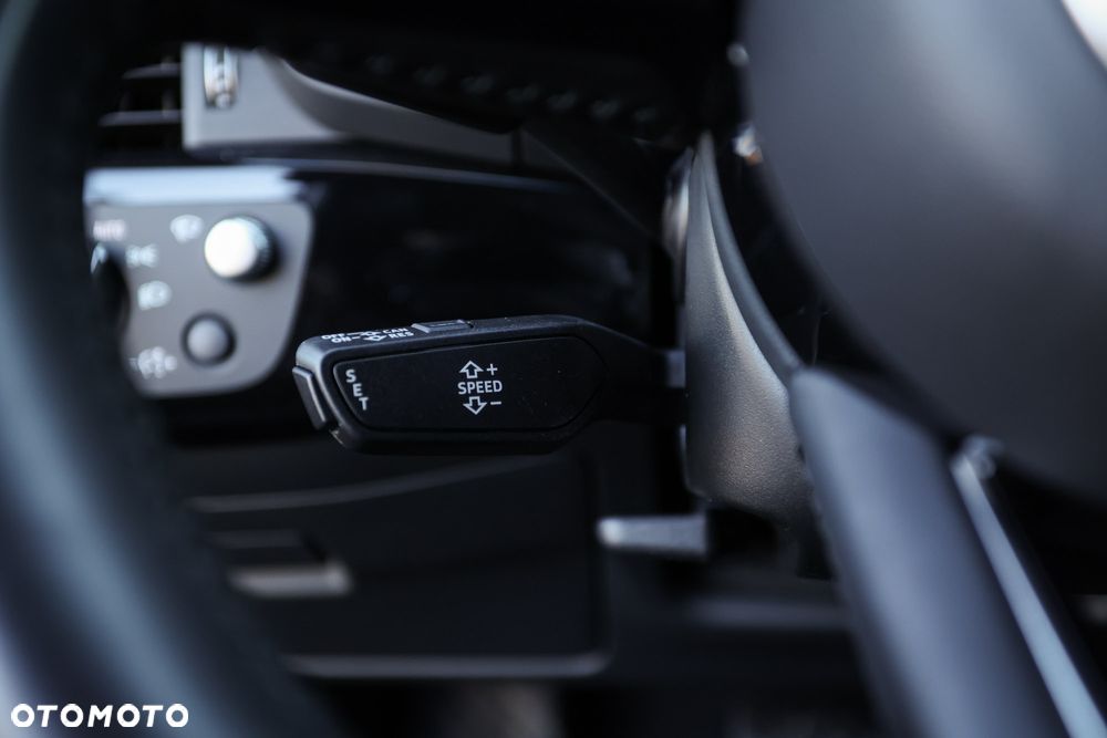 Audi A4 Avant 2.0 TDI DPF clean diesel quattro S tronic S line Sportpaket - 34