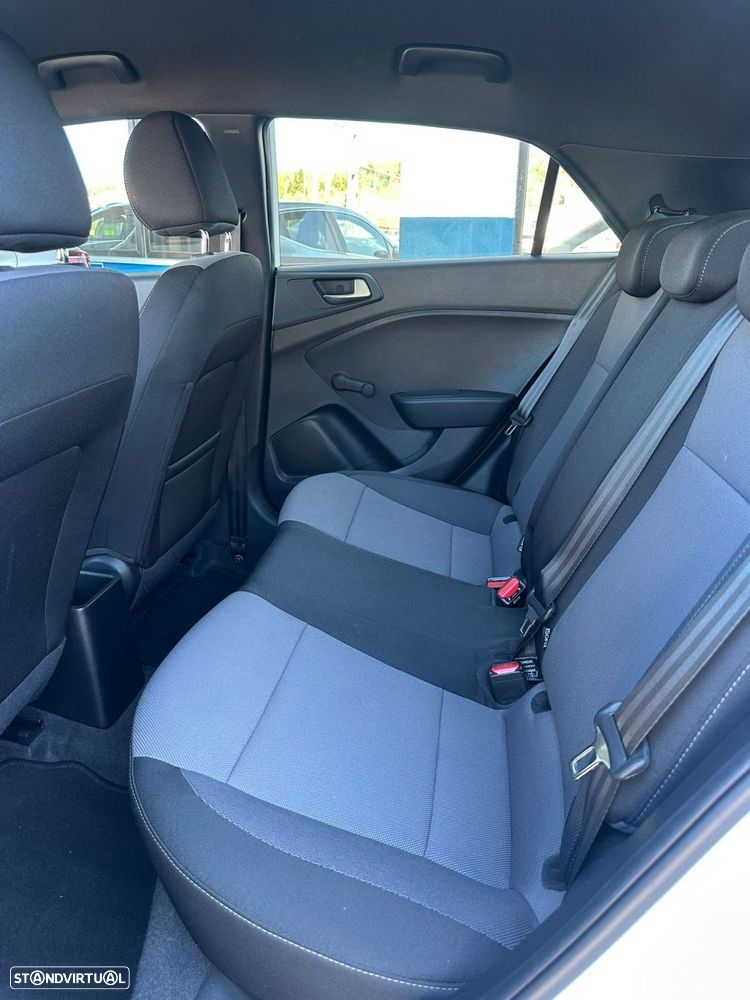 Hyundai i20 1.1 CRDi Access Plus - 12