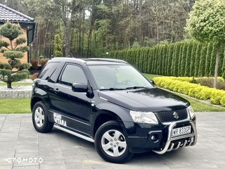 Suzuki Grand Vitara 1.6 De luxe