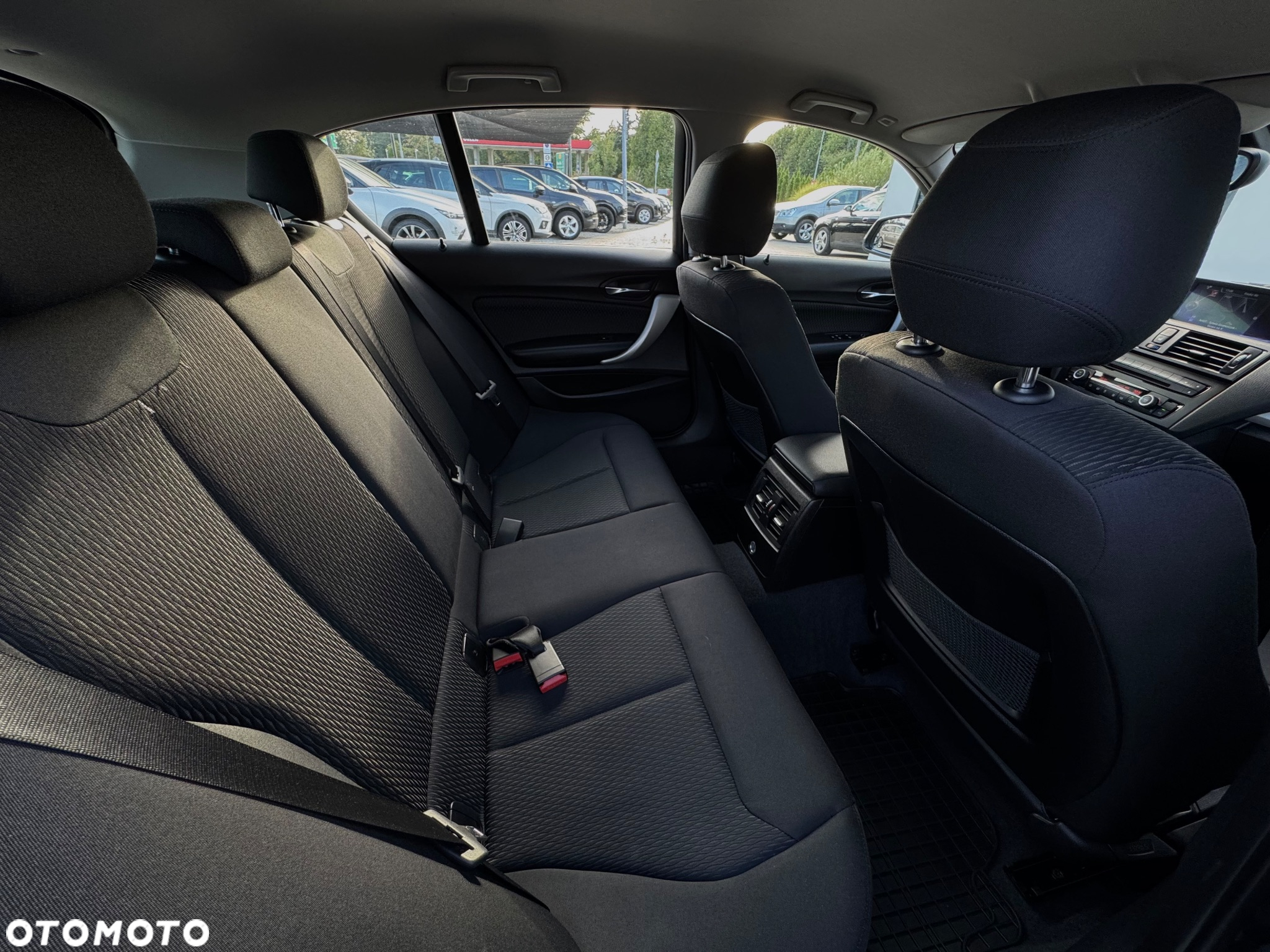 BMW Seria 1 118d - 33