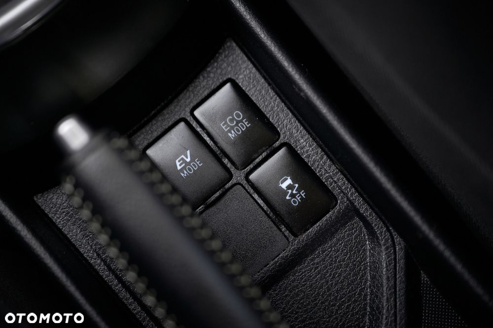 Toyota Yaris 1.5 VVT-i Comfort - 36