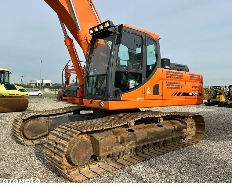 Doosan DX 300 LC-3 - 10