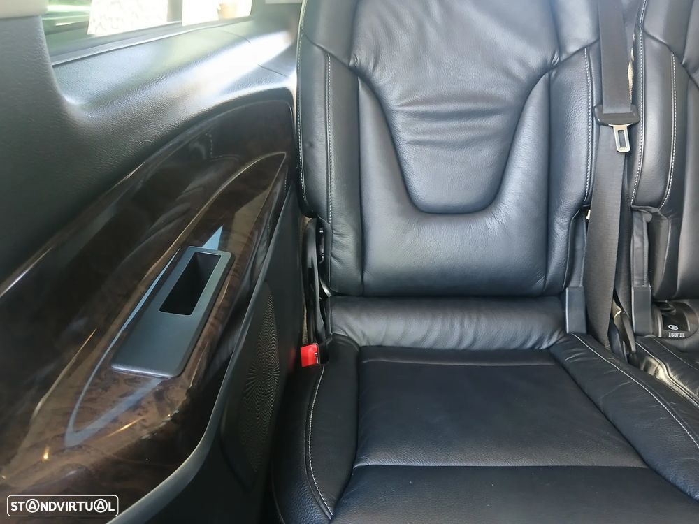 Mercedes-Benz V 250 BlueTEC Longo Avantgarde - 23